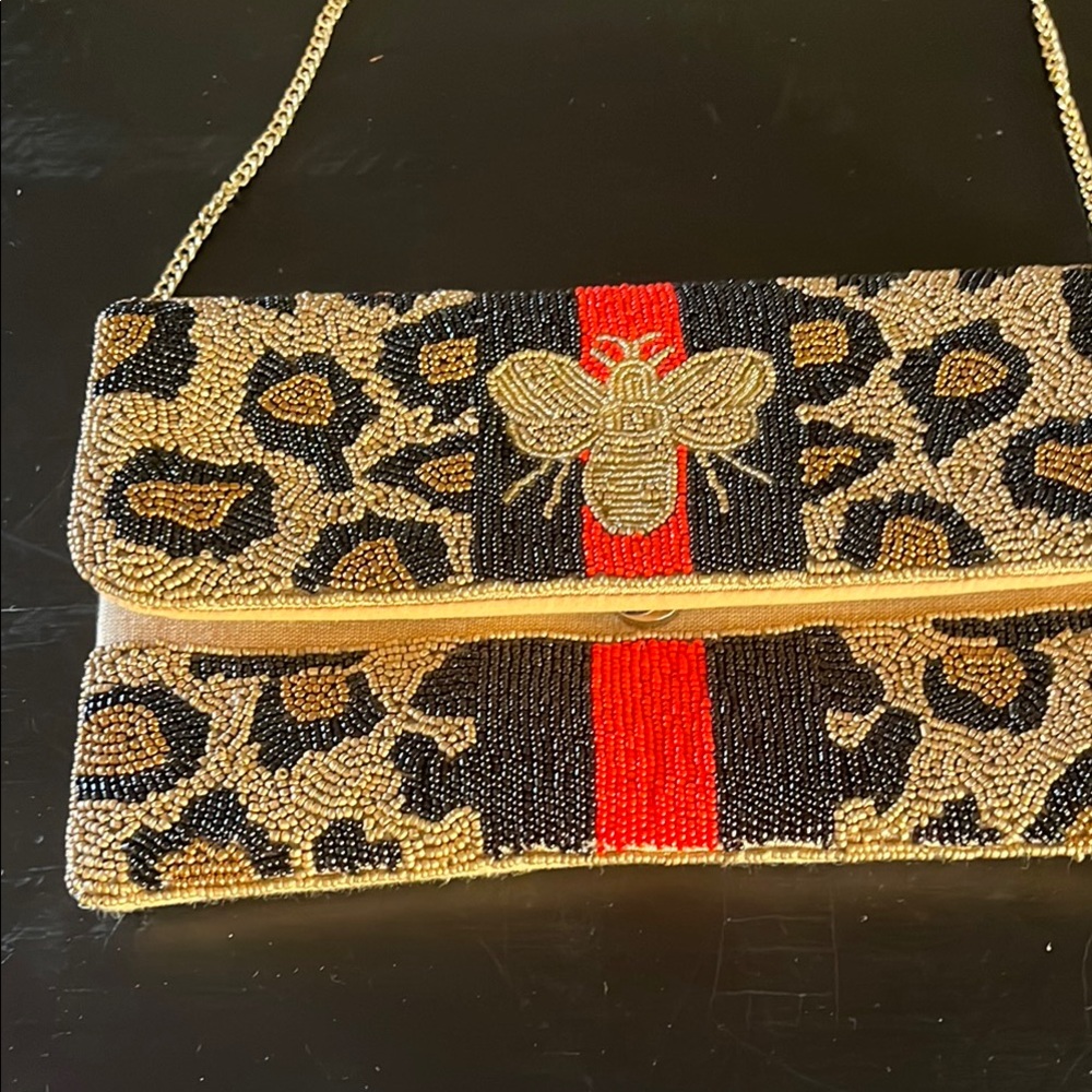Source Unknown Gold and Black Clutch with Elegant Design